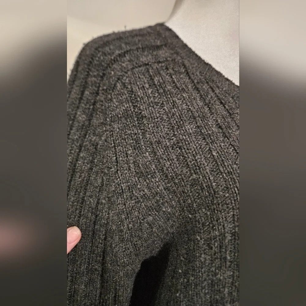 Vintage Y2K Abercrombie & Fitch Wool Blend Ribbed V-Neck Sweater Charcoal XL